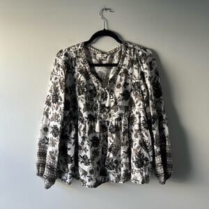 Lucky Brand beige floral printed long sleeve top